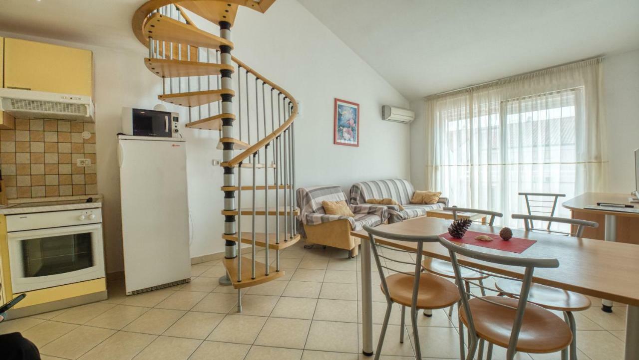 אומאג Villa Punta מראה חיצוני תמונה