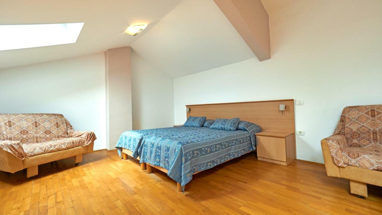 אומאג Villa Punta מראה חיצוני תמונה