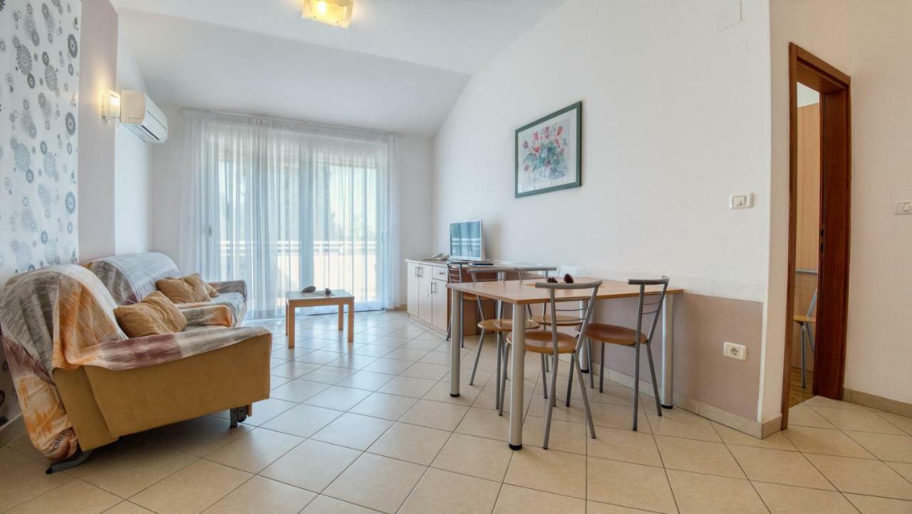 אומאג Villa Punta מראה חיצוני תמונה